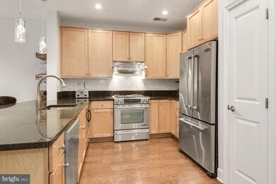 Rhodes Hill Square unit B116, Arlington, VA 22209 - photo 3
