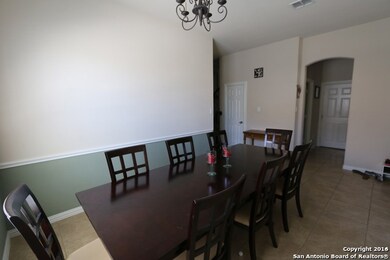 10708 Barnsford Ln, Helotes, TX 78023 - photo 6