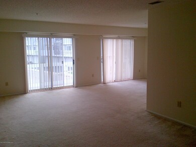 315 Schley Ave unit 15, Toms River, NJ 08755 - photo 3