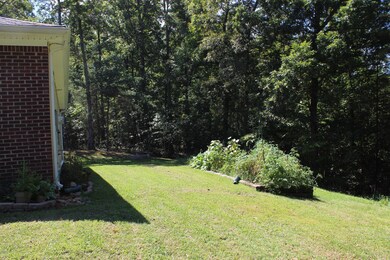 408 Oakwood Dr, Lebanon Junction, KY 40150 - photo 4