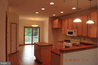 22535 Chickadee Cir unit 5-3, Lexington Park, MD 20653 - photo 4