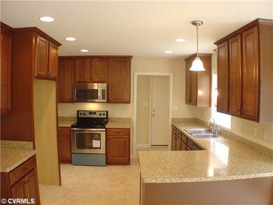 Kitchen - All new cabinets & appliances!