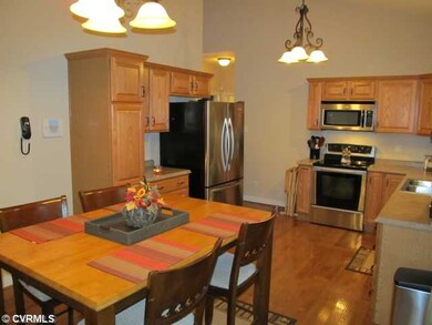 Kitchen - DESIGNER KITCHEN WITH HARDWOOD FLOORS, O