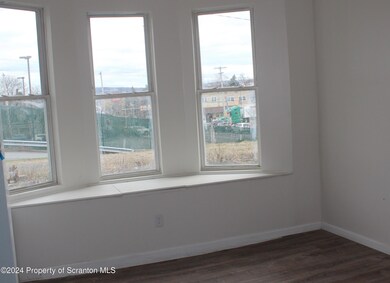 1122 Luzerne St unit A, Scranton, PA 18504 - photo 7