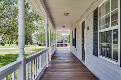 219 Edgeview Dr, Shelbyville, TN 37160 - photo 6