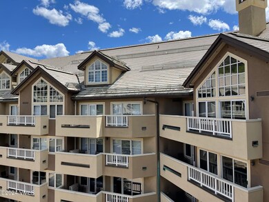 St James Place unit R-410 Week 24, Beaver Creek, CO 81620 - photo 4