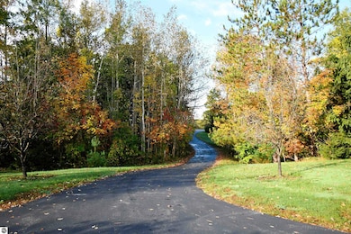 4020 Pops Rd, Charlevoix, MI 49720 - photo 4