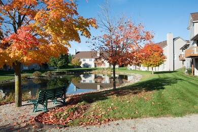 118 Willow Ct unit 18, Chelsea, MI 48118 - photo 3