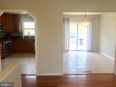 38520 Arlington Dr, Mechanicsville, MD 20659 - photo 4