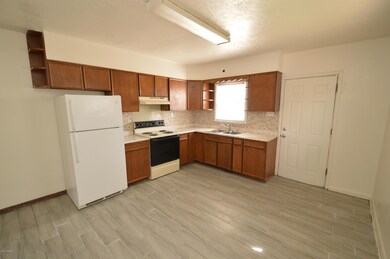 846 E Graybill Dr, Tucson, AZ 85719 - photo 4