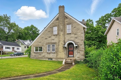 3933 Vine St, Cincinnati, OH 45217 - photo 2