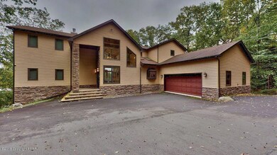 115 Waterview Dr, Hawley, PA 18428 - photo 2