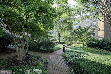 8101 Connecticut Ave unit C-609, Chevy Chase, MD 20815 - photo 6