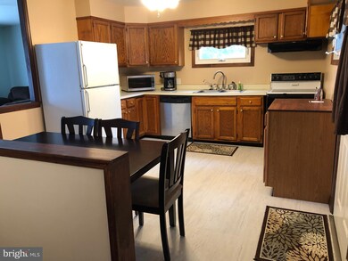 310 5th St, Shoemakersville, PA 19555 - photo 4