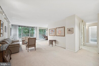 Green Hill Condominiums unit E-424, Wynnewood, PA 19096 - photo 3