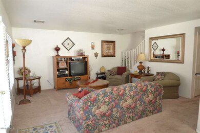 Family room 2