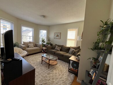 50 Oliver St unit B, Somerville, MA 02145 - photo 3
