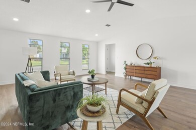 7029 Blache Ct, Jacksonville, FL 32210 - photo 6