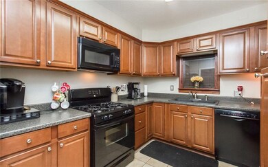 2809 Guthrie Ave, Des Moines, IA 50317 - photo 5