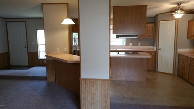 17581 SW 47th St, Dunnellon, FL 34432 - photo 7