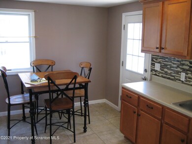 451 Hickory St, Peckville, PA 18452 - photo 7