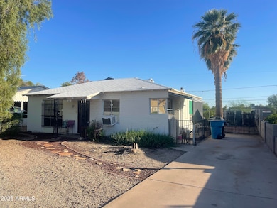 31 W Sunnyslope Ln, Phoenix, AZ 85021 - photo 2