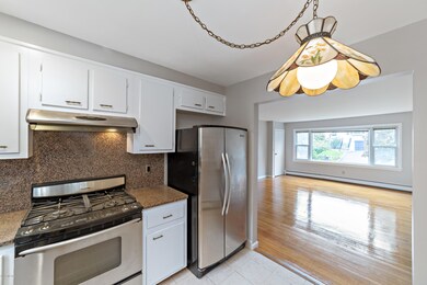 34 Arther St unit 1st Floor, Greenwich, CT 06831 - photo 3