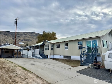 705 Spruce St, Coulee Dam, WA 99116 - photo 3