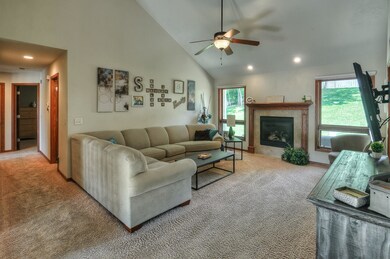 mls 306 Carly Cir 07