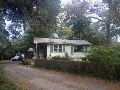 48 Clinton Rd, West Bridgewater, MA 02379 - photo 3