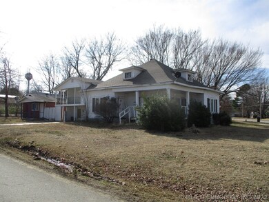 201 High St, Eufaula, OK 74432 - photo 2