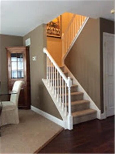 235 E Flagstone Dr, Newark, DE 19702 - photo 2