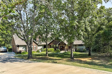 19465 Charleston Point, Shawnee, OK 74801 - photo 2