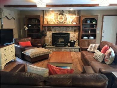 53 Cody Dr, North Scituate, RI 02857 - photo 4