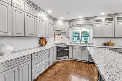 16 Whitford St unit 2, Boston, MA 02131 - photo 3