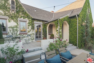 513 N Mansfield Ave, Los Angeles, CA 90036 - photo 4