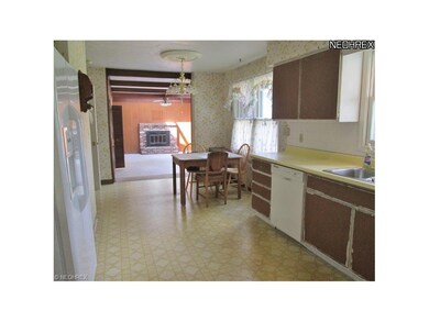 Large eat in kitchen