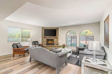 2418 N Shade Tree Cir - Images-10