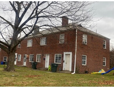480 James Road 4 Family Front Exterior V