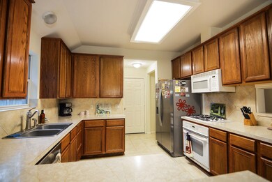 315 Neidigk Sawmill Rd, Magnolia, TX 77354 - photo 6