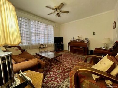 33-21 82nd St unit 1, Jackson Heights, NY 11372 - photo 2