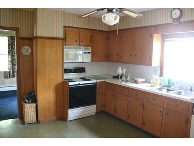 28 Anoka Ave, Barrington, RI 02806 - photo 6