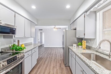 14 Crescent 4611