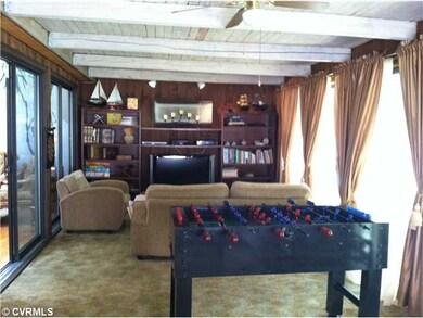 Den/Family/Great Room