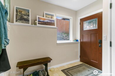 1927 Spenard Rd unit 4, Anchorage, AK 99503 - photo 7