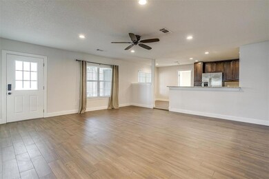 6844 Briar Rd, Azle, TX 76020 - photo 7