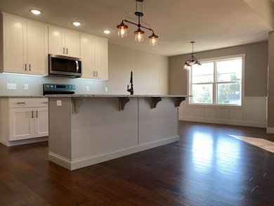 7B337418-DE4C-4D80-89B3-2B7133BA81DE