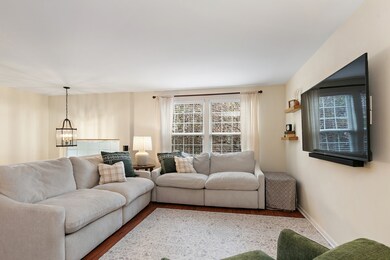 2435 Emily Ln, Elgin, IL 60124 - photo 7