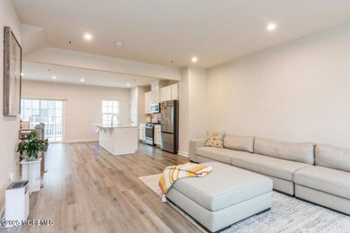 32 American Way unit 232, Cliffwood, NJ 07721 - photo 5