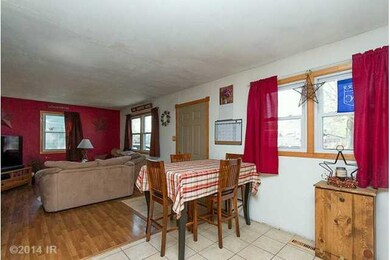 436 E Dunham Ave, Des Moines, IA 50315 - photo 4